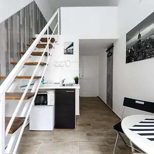 Rio's Stylish Flats Appartement Boedapest