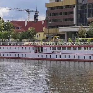 Tekne River Koenigstein, Prag