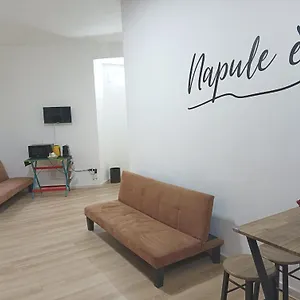 A Casa Di Ilaria , Napoli Italia